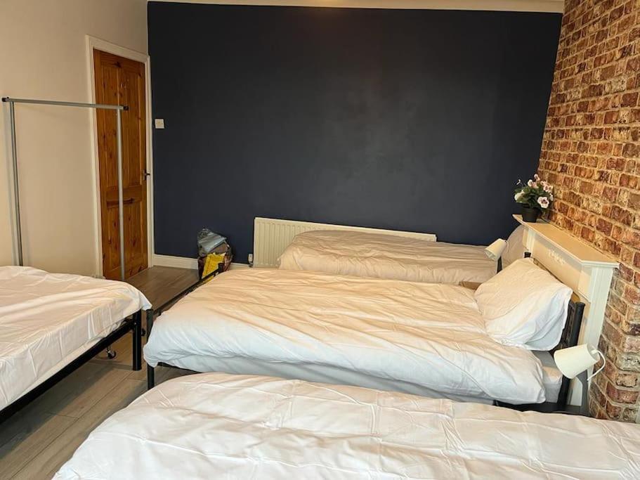 Ovington Grove 2 Fully Equipped Kitchen Free Parking 3 Bedrooms Netflix Ньюкасл-апон-Тайн Екстер'єр фото
