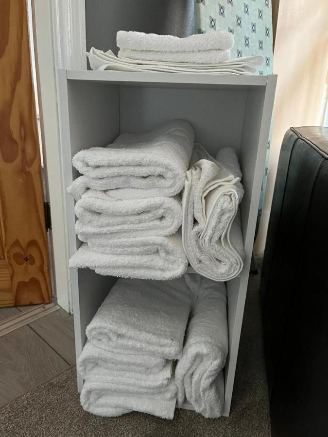 Ovington Grove 2 Fully Equipped Kitchen Free Parking 3 Bedrooms Netflix Ньюкасл-апон-Тайн Екстер'єр фото